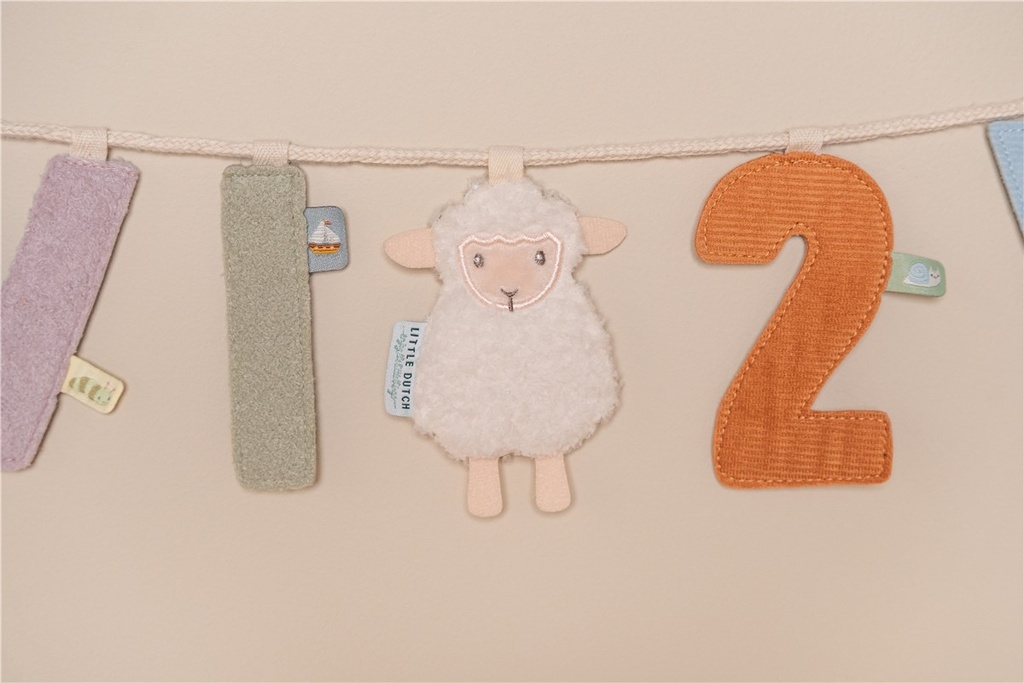 OVEJA COLGANTE DECO LITTLE DUTCH PARA HACER GUIRNALDAS