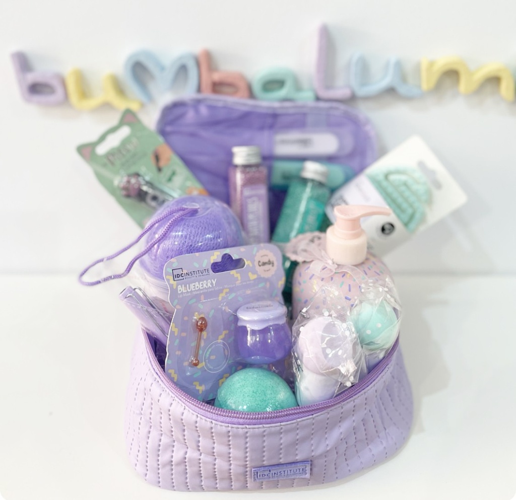 Neceser cesta de cosmética y papelería